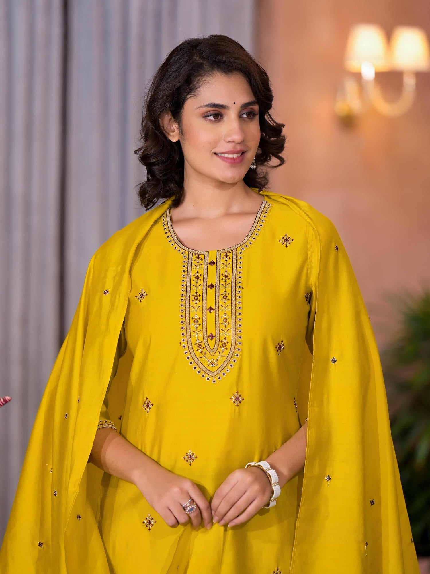 Yellow Thread Embroidered Viscose Kurta Pant And Dupatta Set With Zari