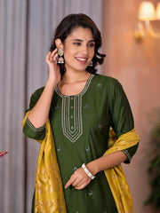 Green Zari Embroidered Viscose Kurta Pant And Dupatta Set With Tassels On Dupatta-J4899GREEN