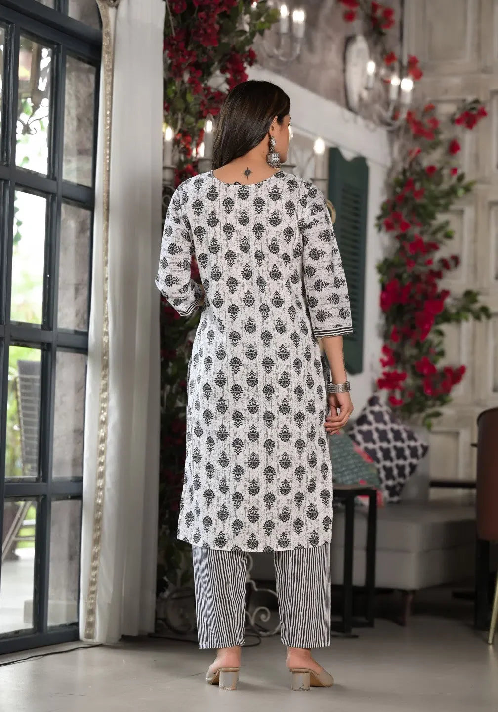Black Printed Cotton Kurta Set with Mirror Work | Women's Kurta