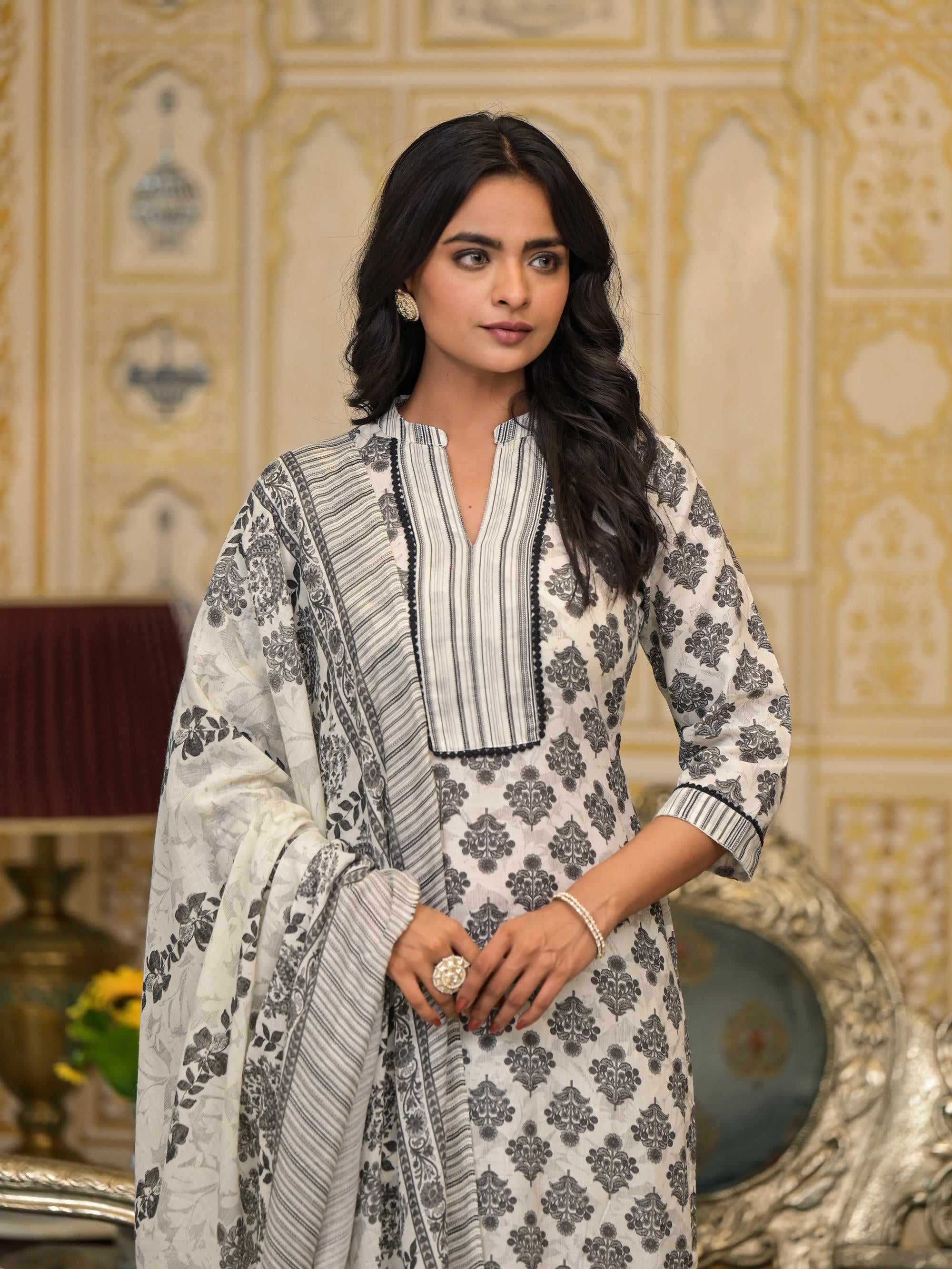 White Floral Printed Cotton Kurta Pant With Dupatta Set With Lace | De