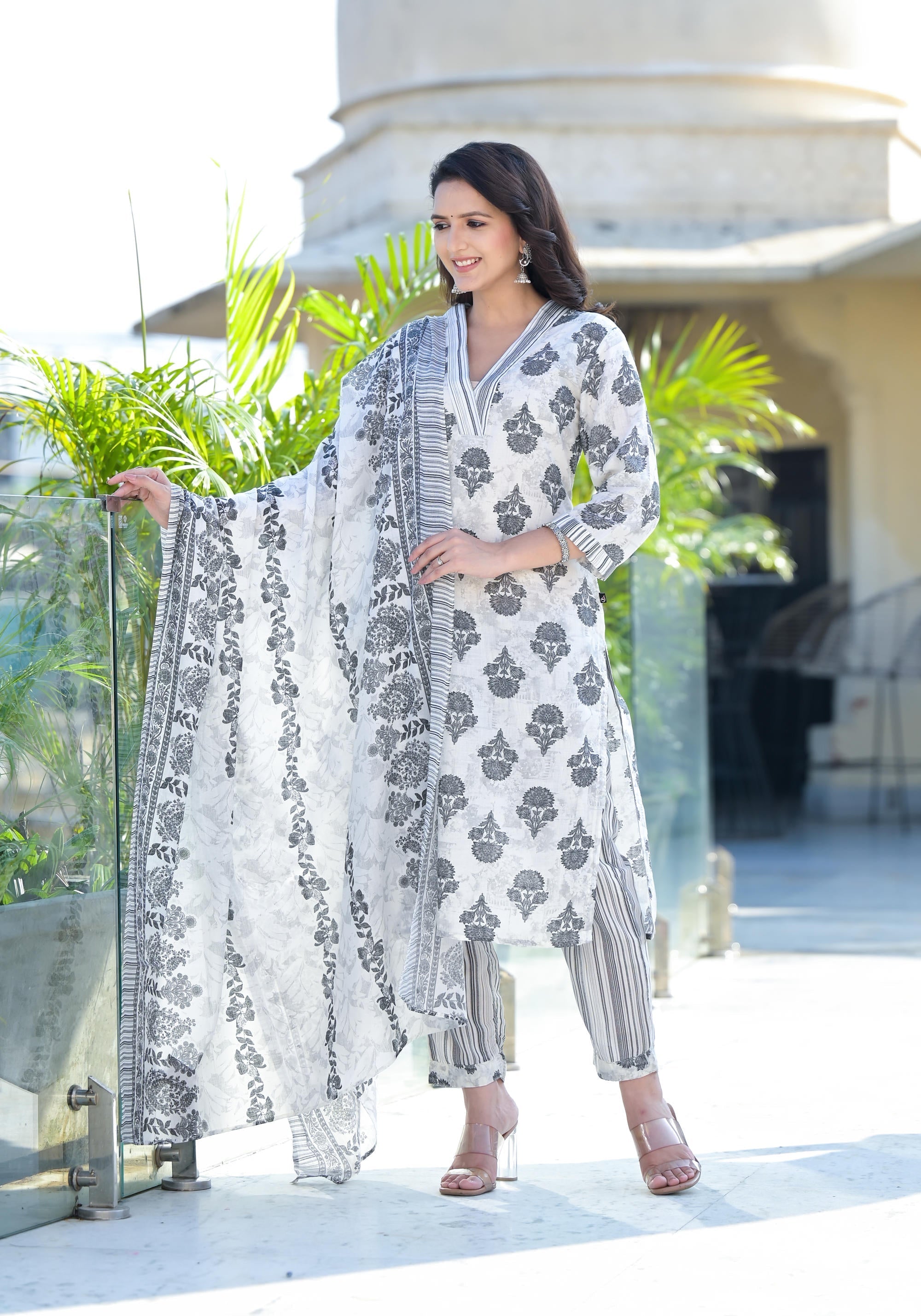 Grey Floral Printed Cotton Kurta Pant & Dupatta Set | DesiQlo