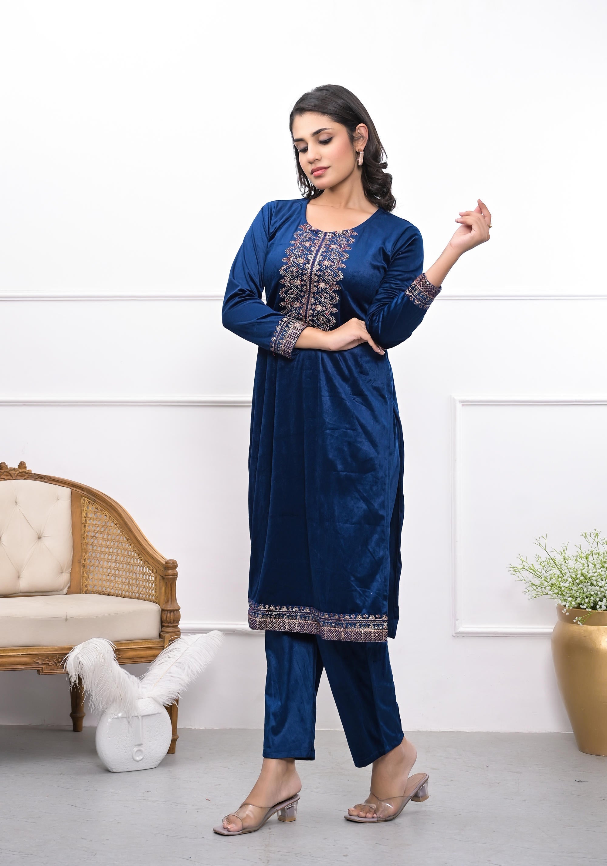 Velvet Blue Kurta & Pant Set with Thread Work & Sequins | DesiQlo
