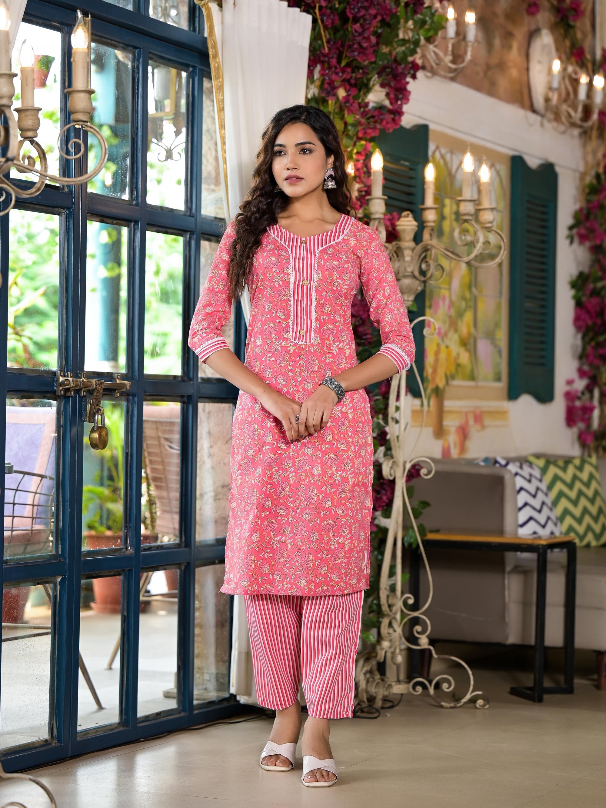 Peach Floral Printed Cotton Kurta & Pant Set With Lace & Buttons | Des