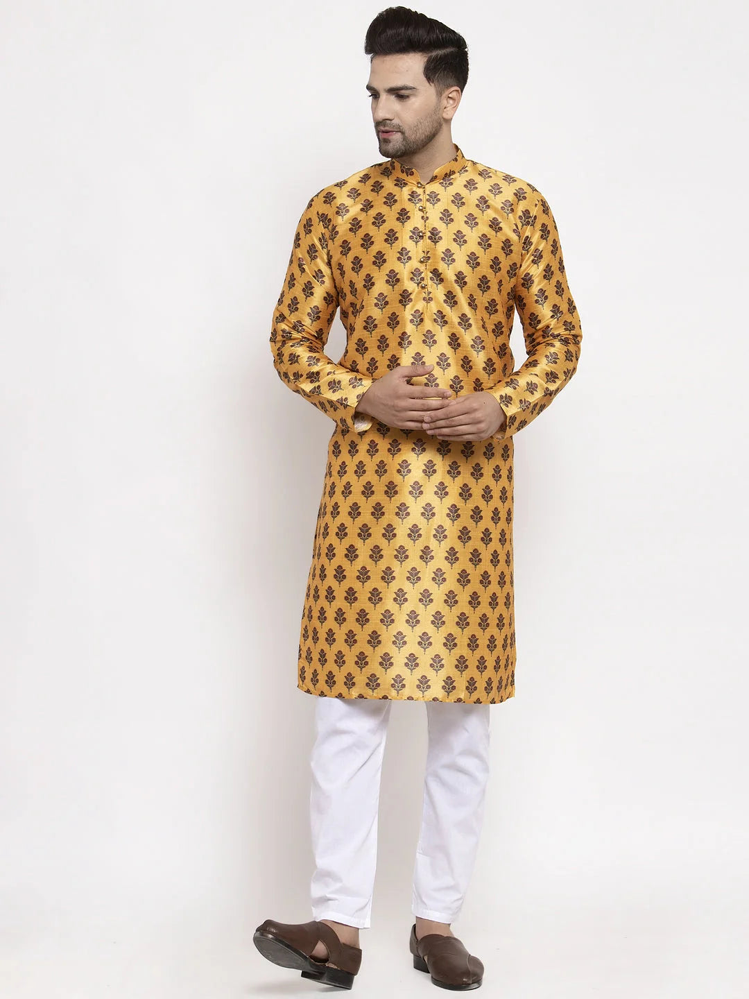 Men Yellow Printed Kurta with Pyjamas