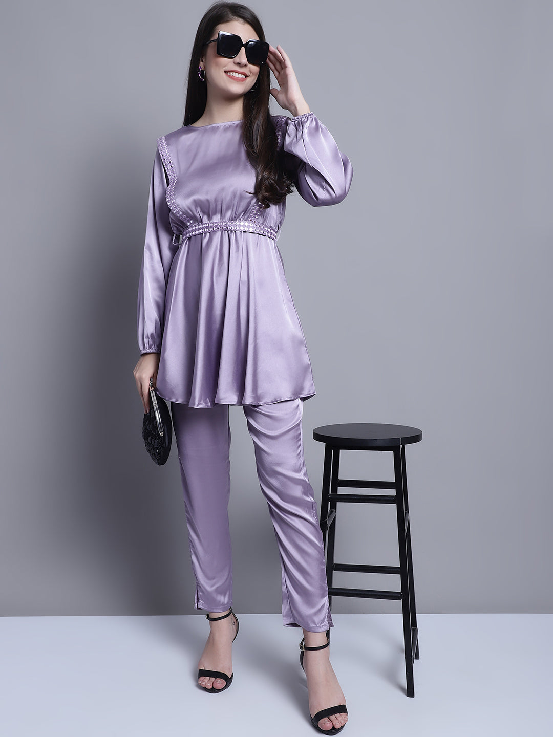 DesiQlo Women Embroidered Women Co-ords set - Purple