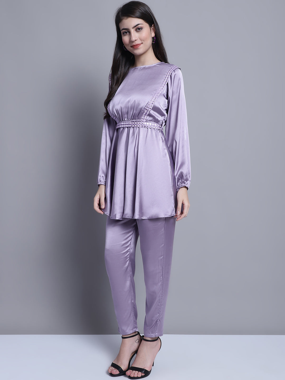 DesiQlo Women Embroidered Women Co-ords set - Purple