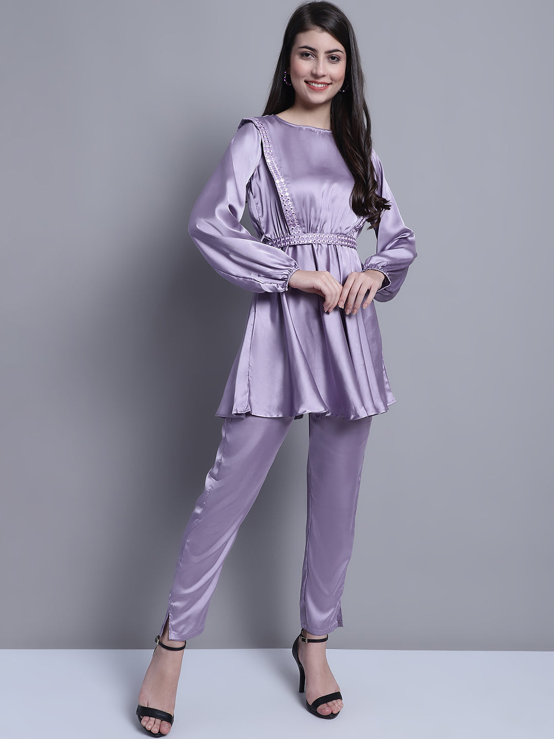DesiQlo Women Embroidered Women Co-ords set - Purple