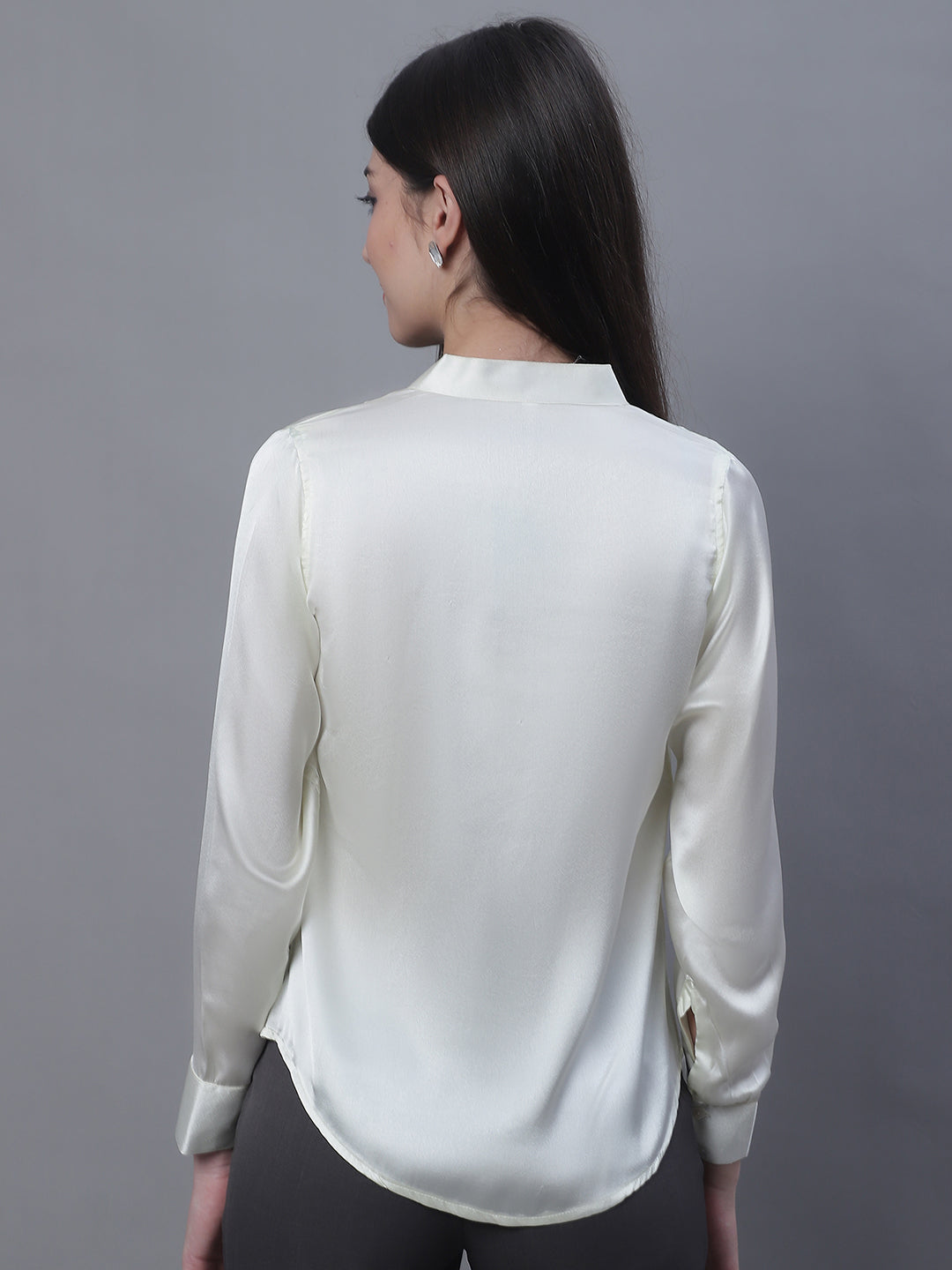 DesiQlo Women Solid Tops - White