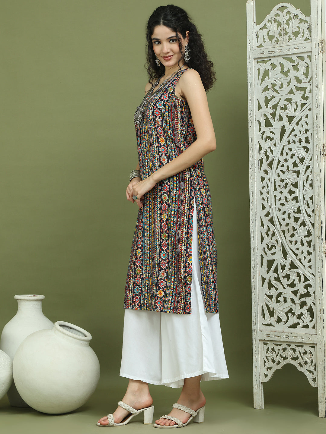DesiQlo Women kurta sets - Blue