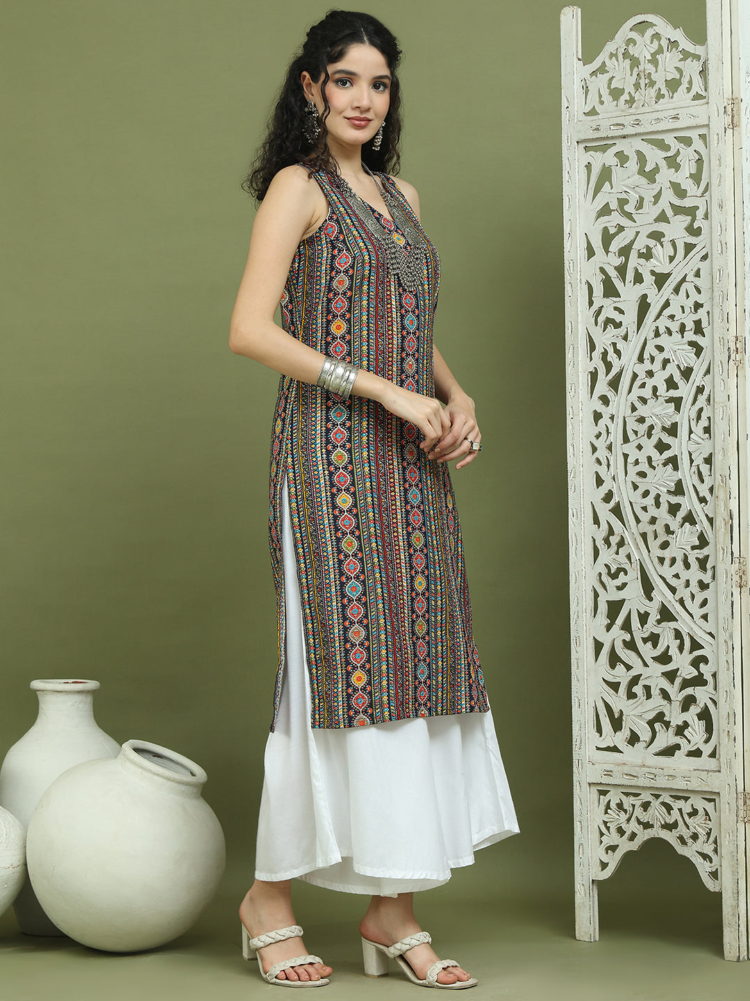 DesiQlo Women kurta sets - Blue