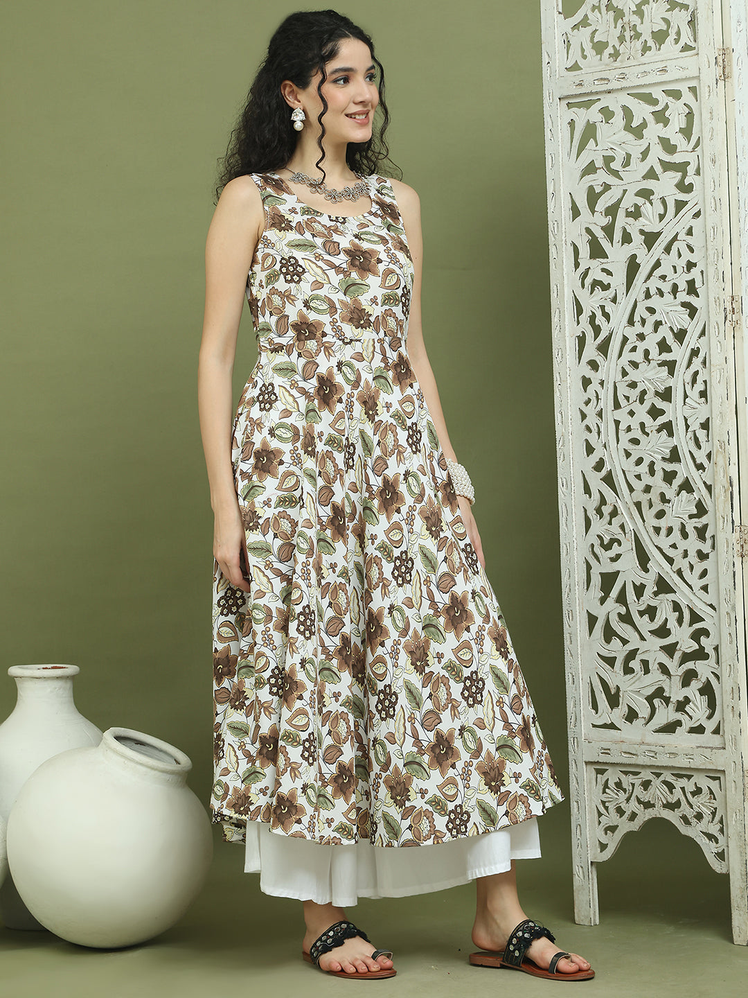 DesiQlo Women Kurta & Kurtis - Brown