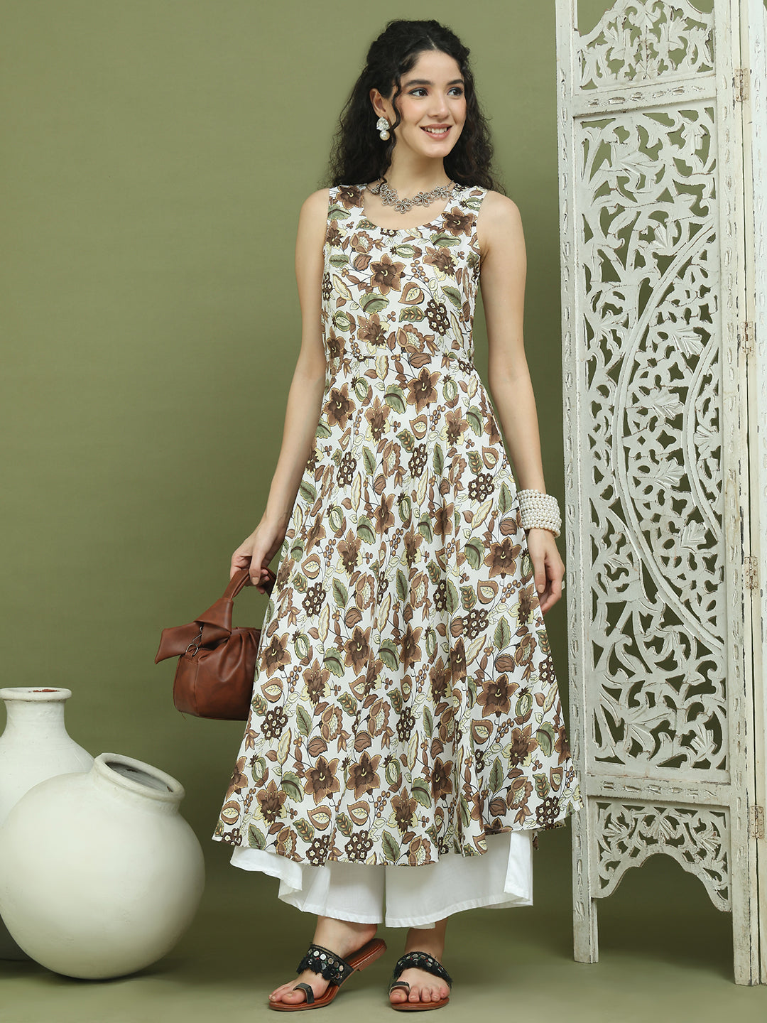 DesiQlo Women kurta sets - Brown