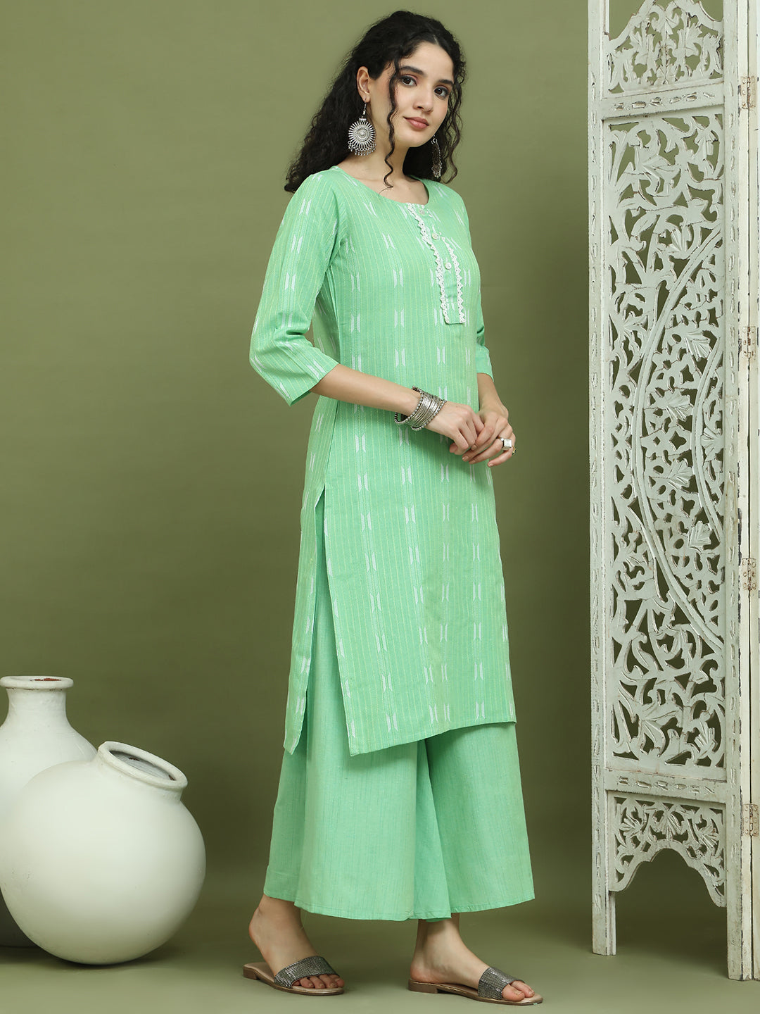 DesiQlo Women Kurta & Kurtis - Green