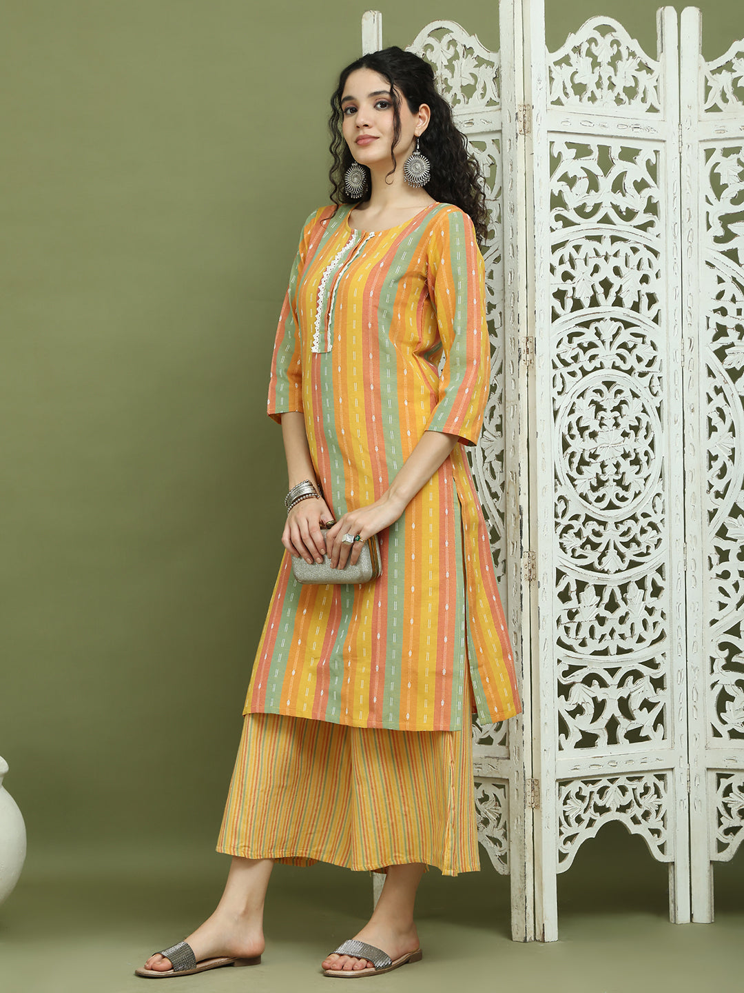 DesiQlo Women kurta sets - Yellow
