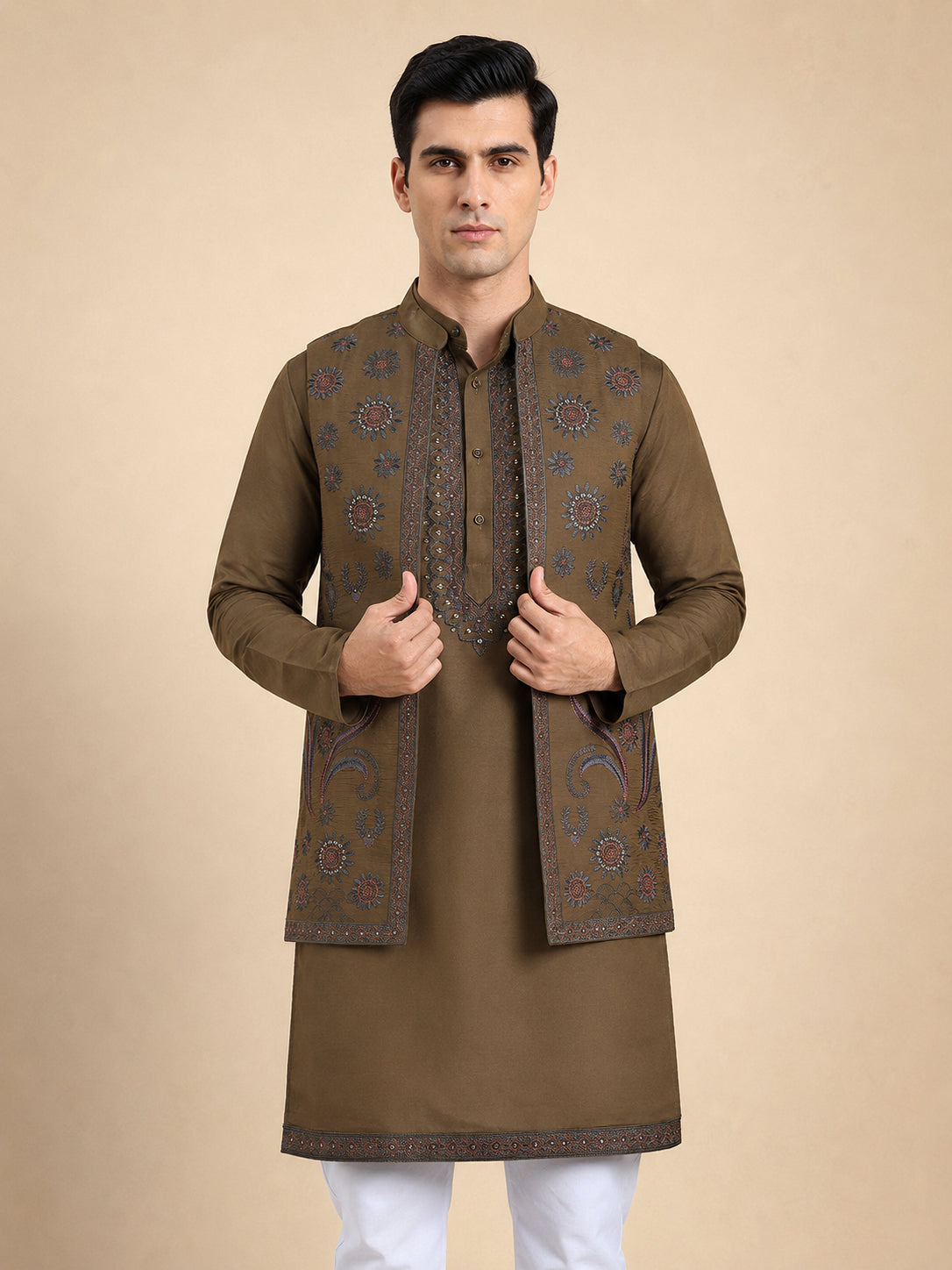 DesiQlo Men Embroidered Nehru Jacket and Kurta Pyjama S - JOKPWCS_W_51