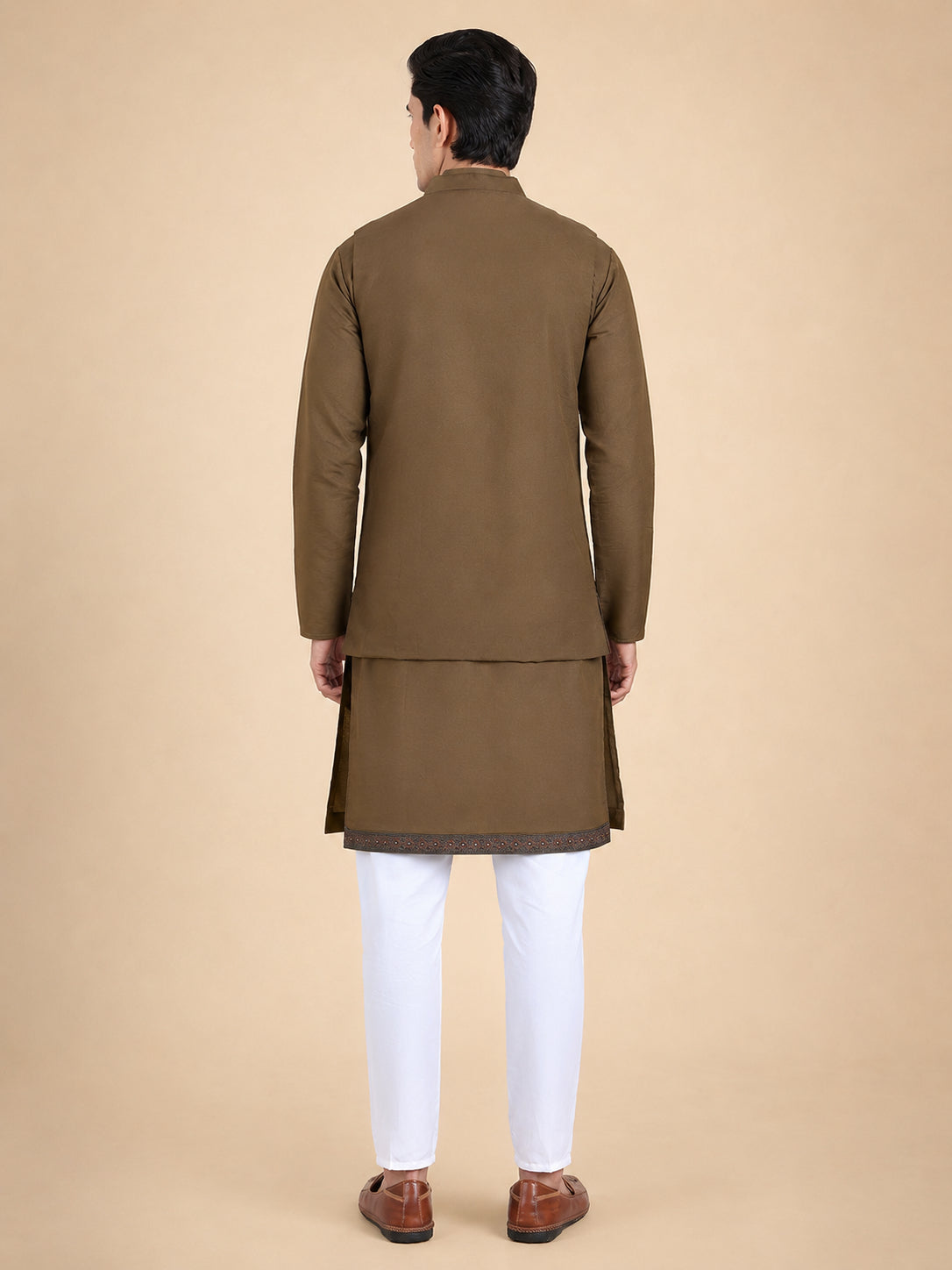 DesiQlo Men Embroidered Nehru Jacket and Kurta Pyjama S - JOKPWCS_W_51