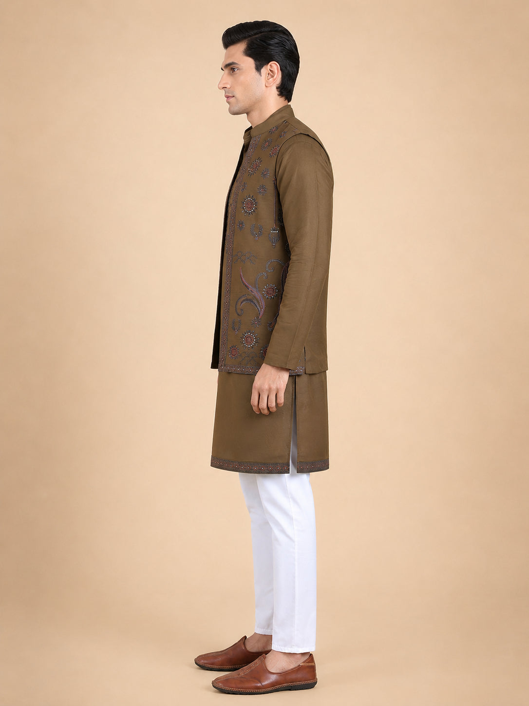 DesiQlo Men Embroidered Nehru Jacket and Kurta Pyjama S - JOKPWCS_W_51
