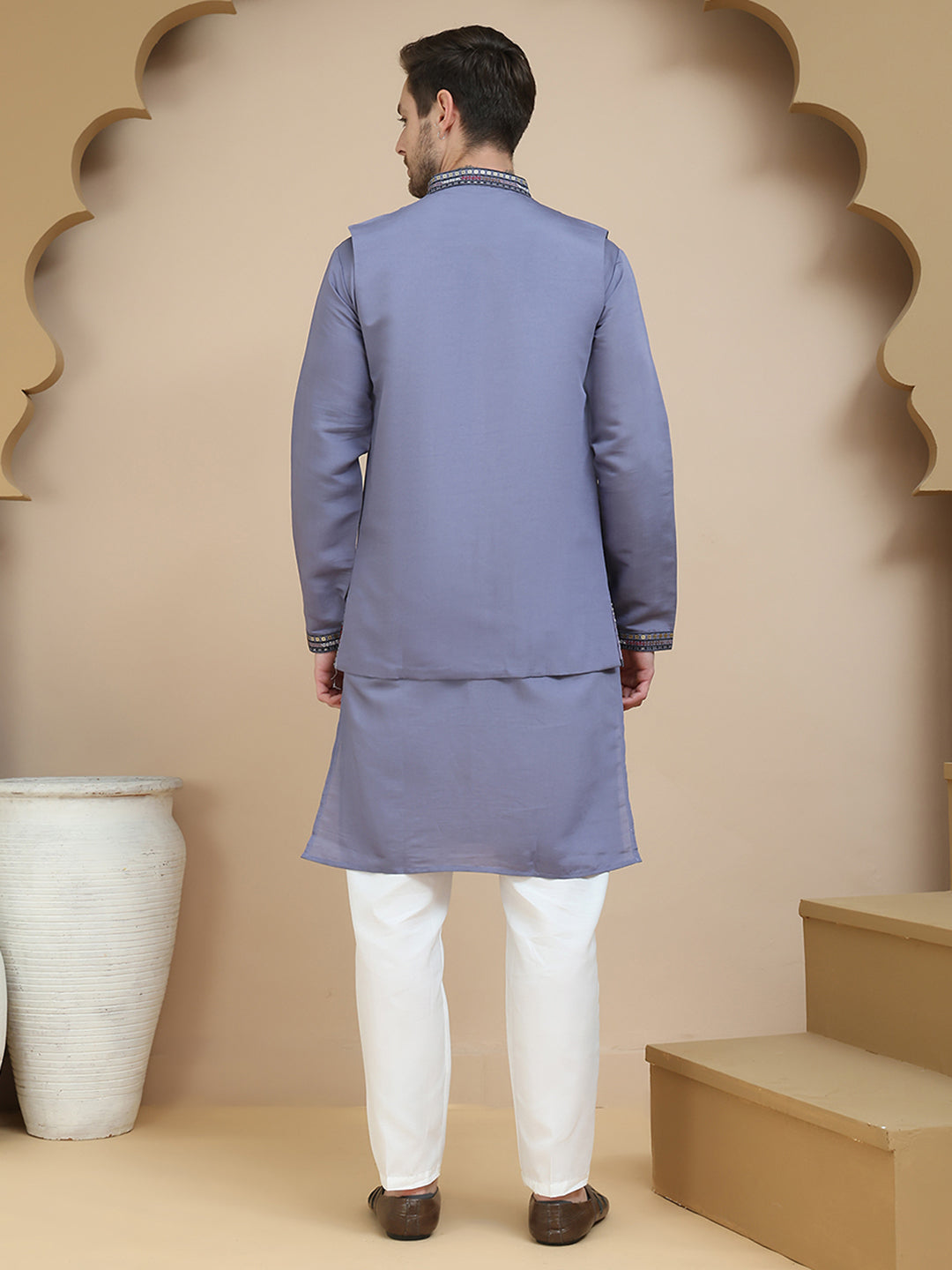 DesiQlo Men Embroidered Nehru Jacket and Kurta Pyjama S - JO purp 3