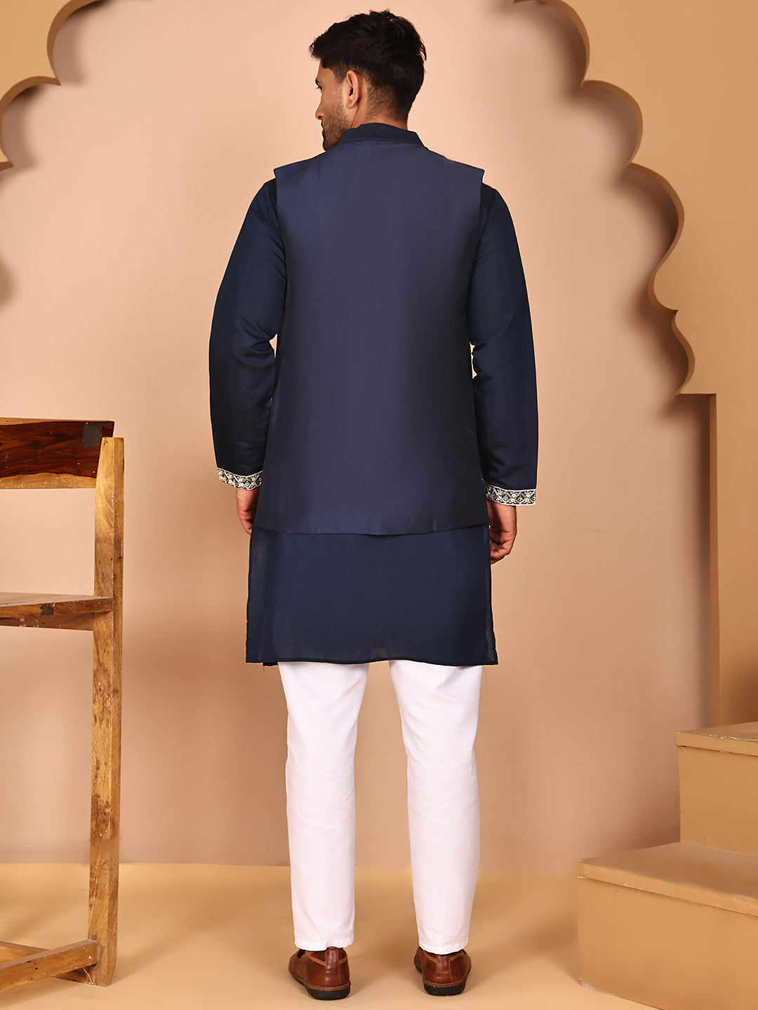 DesiQlo Men Embroidered Nehru Jacket and Kurta Pyjama S - JOKPWCS_5278