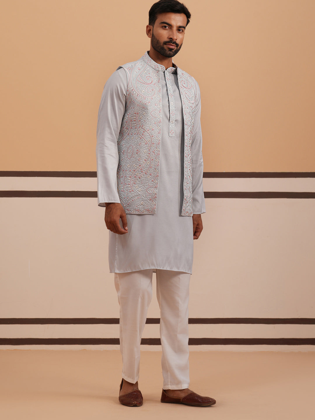 DesiQlo Men Embroidered Nehru Jacket and Kurta Pyjama S - JOKPWCS_5370
