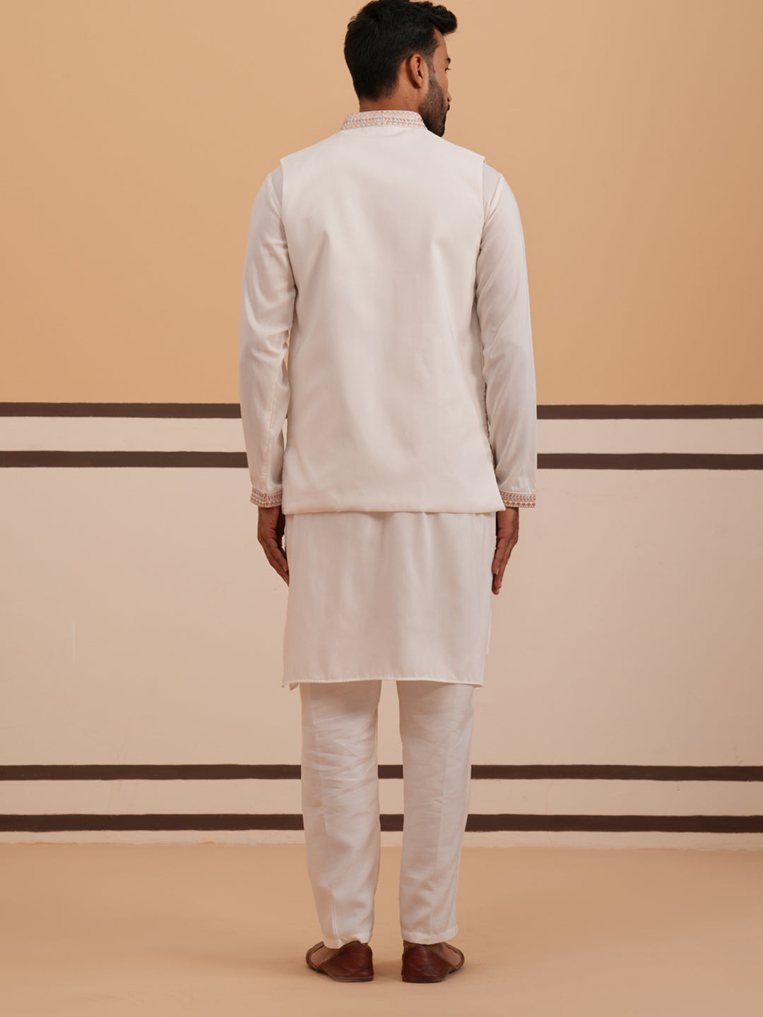 DesiQlo Men Embroidered Nehru Jacket and Kurta Pyjama S - JOKPWCS_5377
