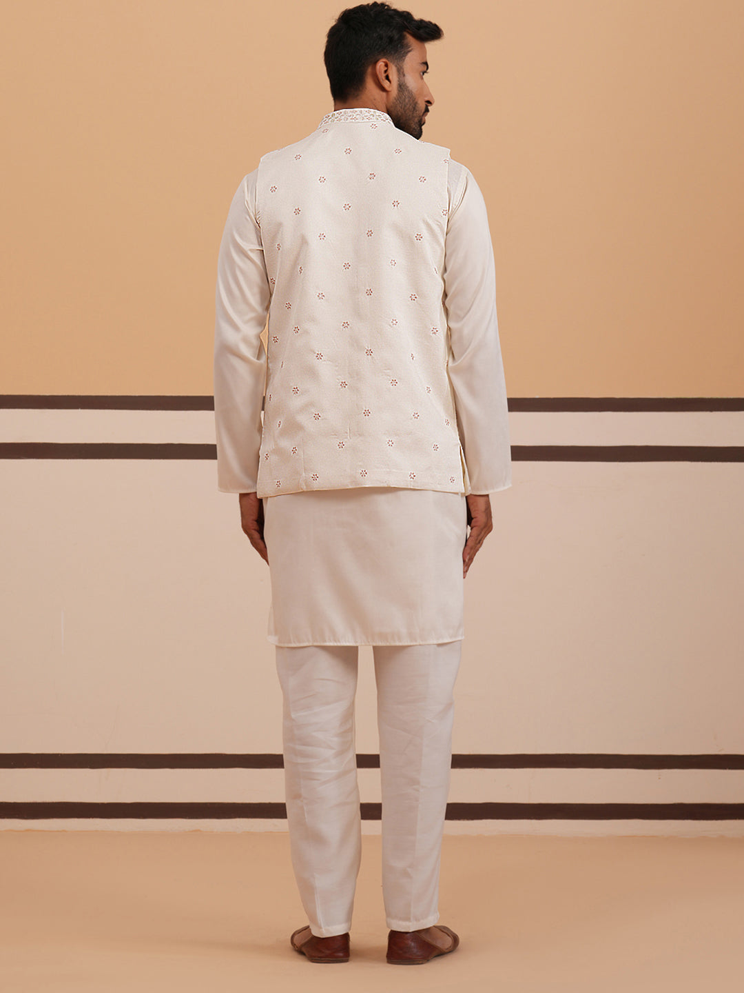 DesiQlo Men Embroidered Nehru Jacket and Kurta Pyjama S - JOKPWCS_5378