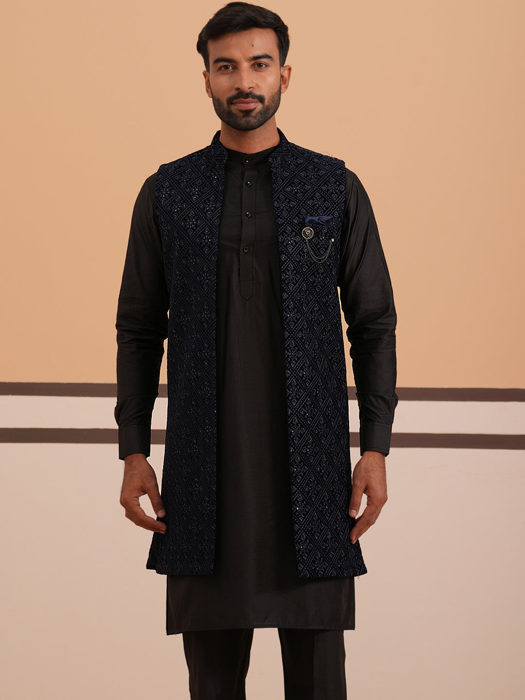 DesiQlo Men Embroidered Nehru Jacket and Kurta Pyjama S - JO 45navy