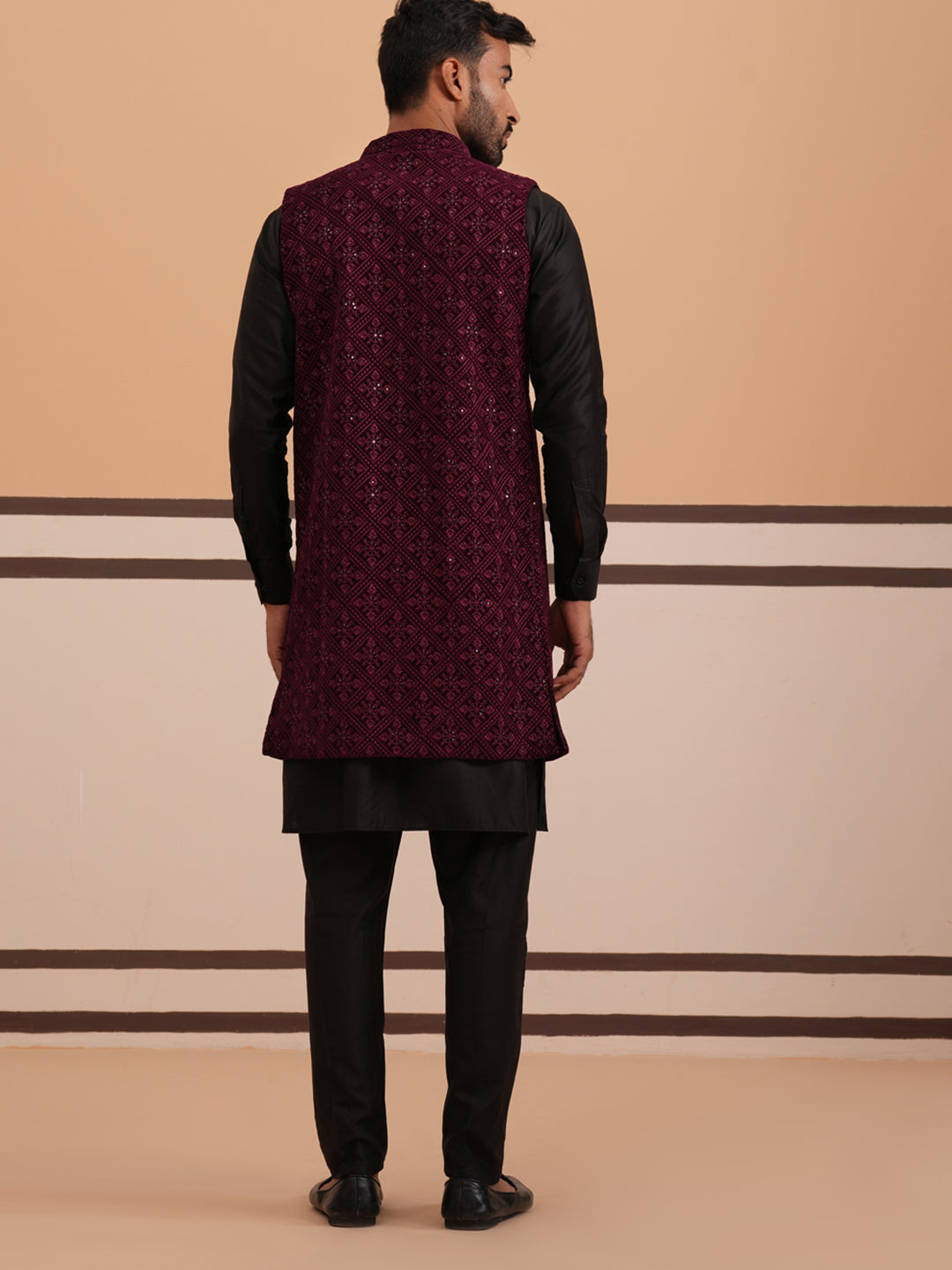 DesiQlo Men Embroidered Nehru Jacket and Kurta Pyjama S - JO purp 2