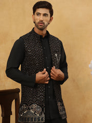 Men Solid Kurta Pyjama with Velvet Waistcoat ( 65KPWC 5509B 4148Black )