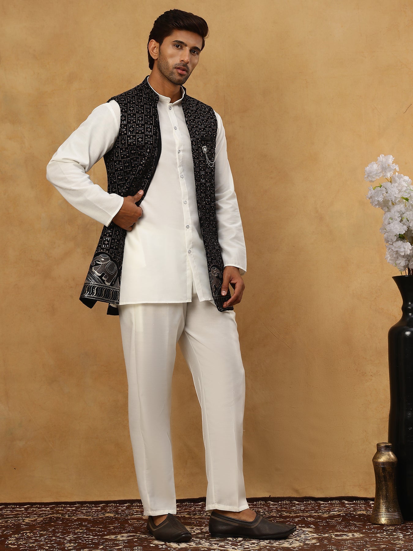 DesiQlo Men Embroidered Nehru Jacket and Kurta Pyjama S - 65KPWC_5509W