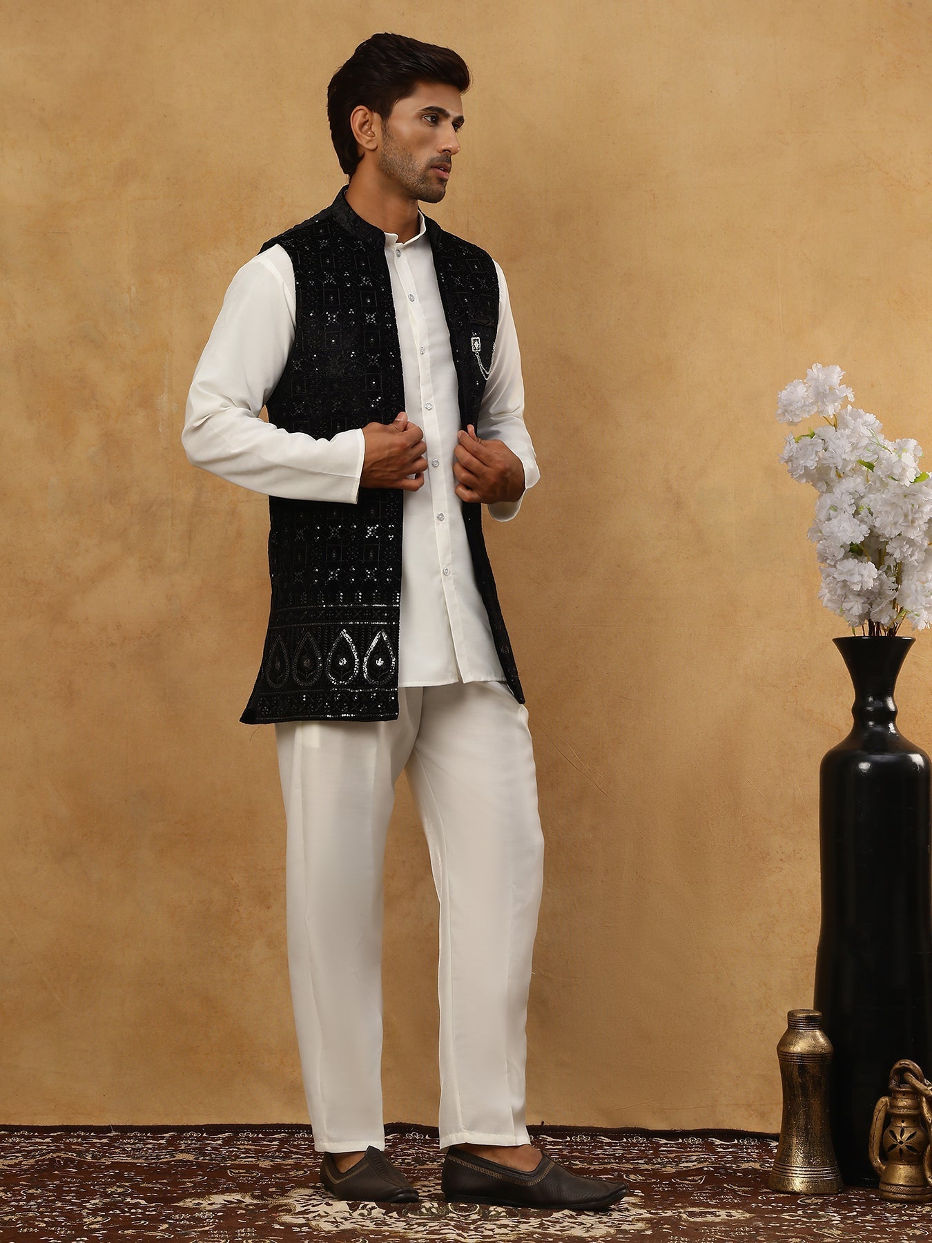 DesiQlo Men Embroidered Nehru Jacket and Kurta Pyjama S - 65 9bla 2
