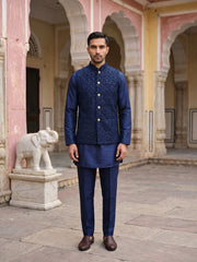 Men Embroidered Velvet Nehru Jacket Kurta Pyjama Set ( JOKPWC 5586N 4099Navy )