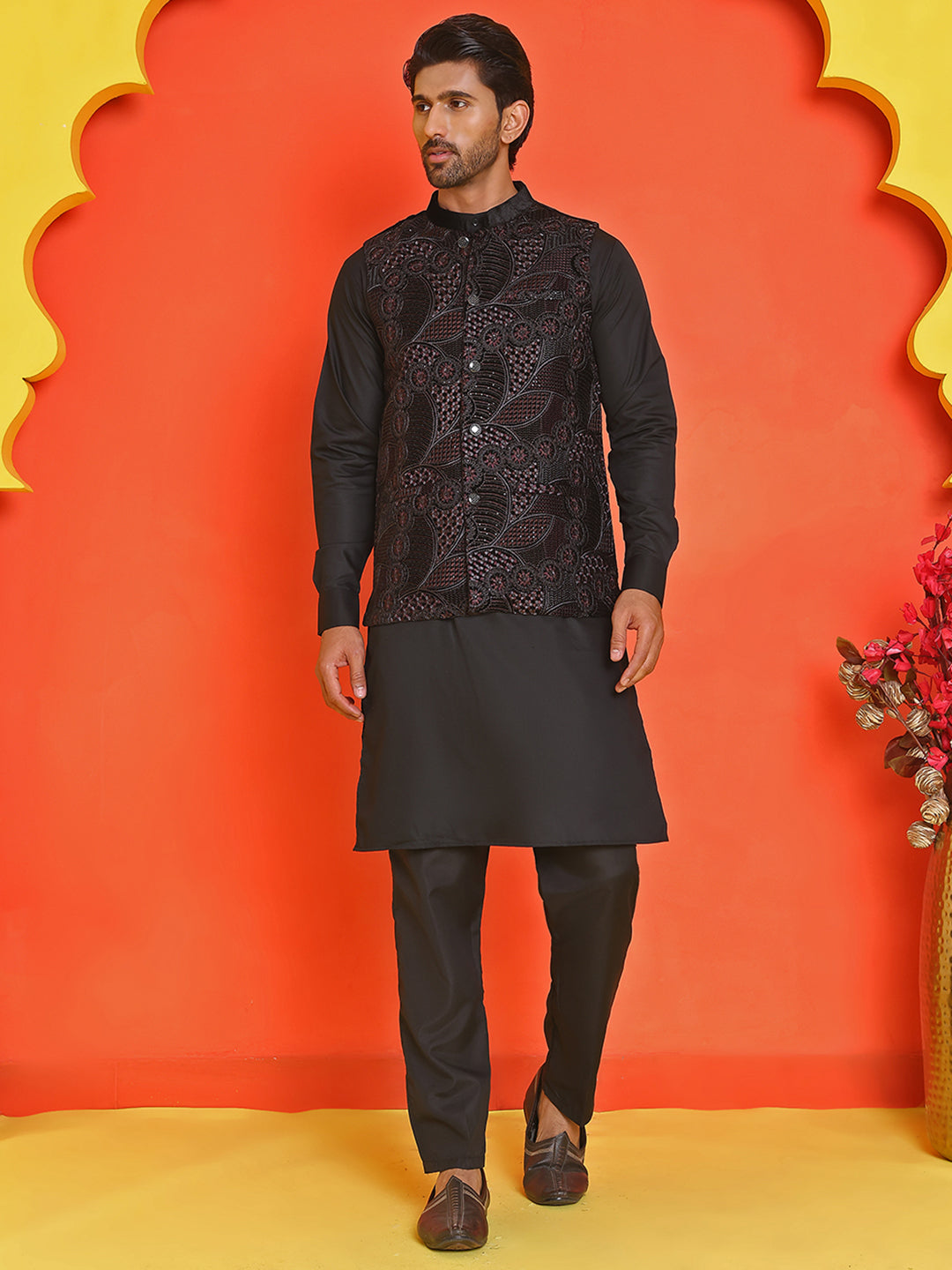 DesiQlo Men Embroidered Nehru Jacket and Kurta Pyjama S - JO 3black