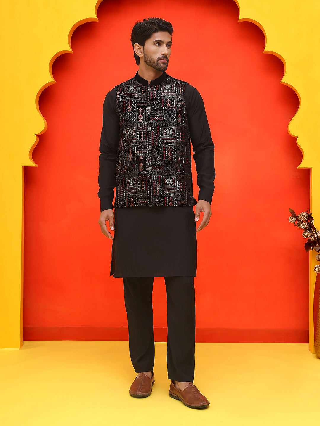 DesiQlo Men Embroidered Nehru Jacket and Kurta Pyjama S - JO 5black