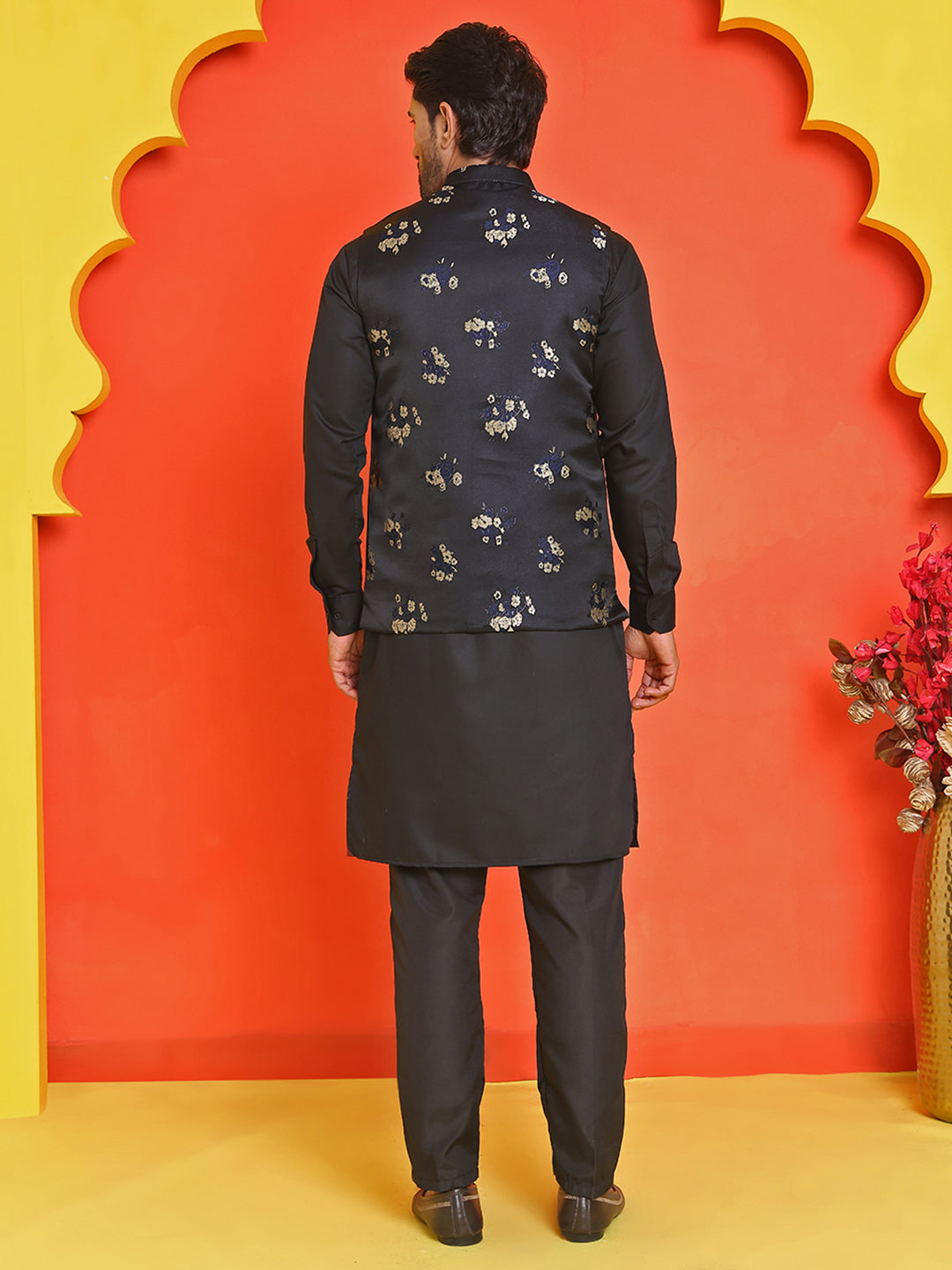 DesiQlo Men Self Design Nehru Jacket and Kurta Pyjama S - JOKPWC_592B_