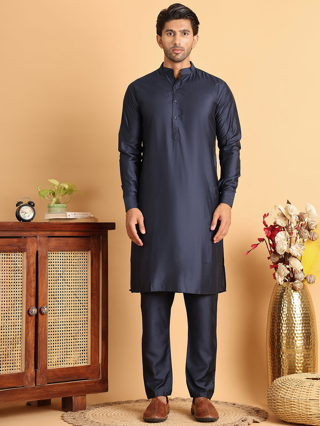 DesiQlo Men Embroidered Nehru Jacket and Kurta Pyjama S - JO 19navy