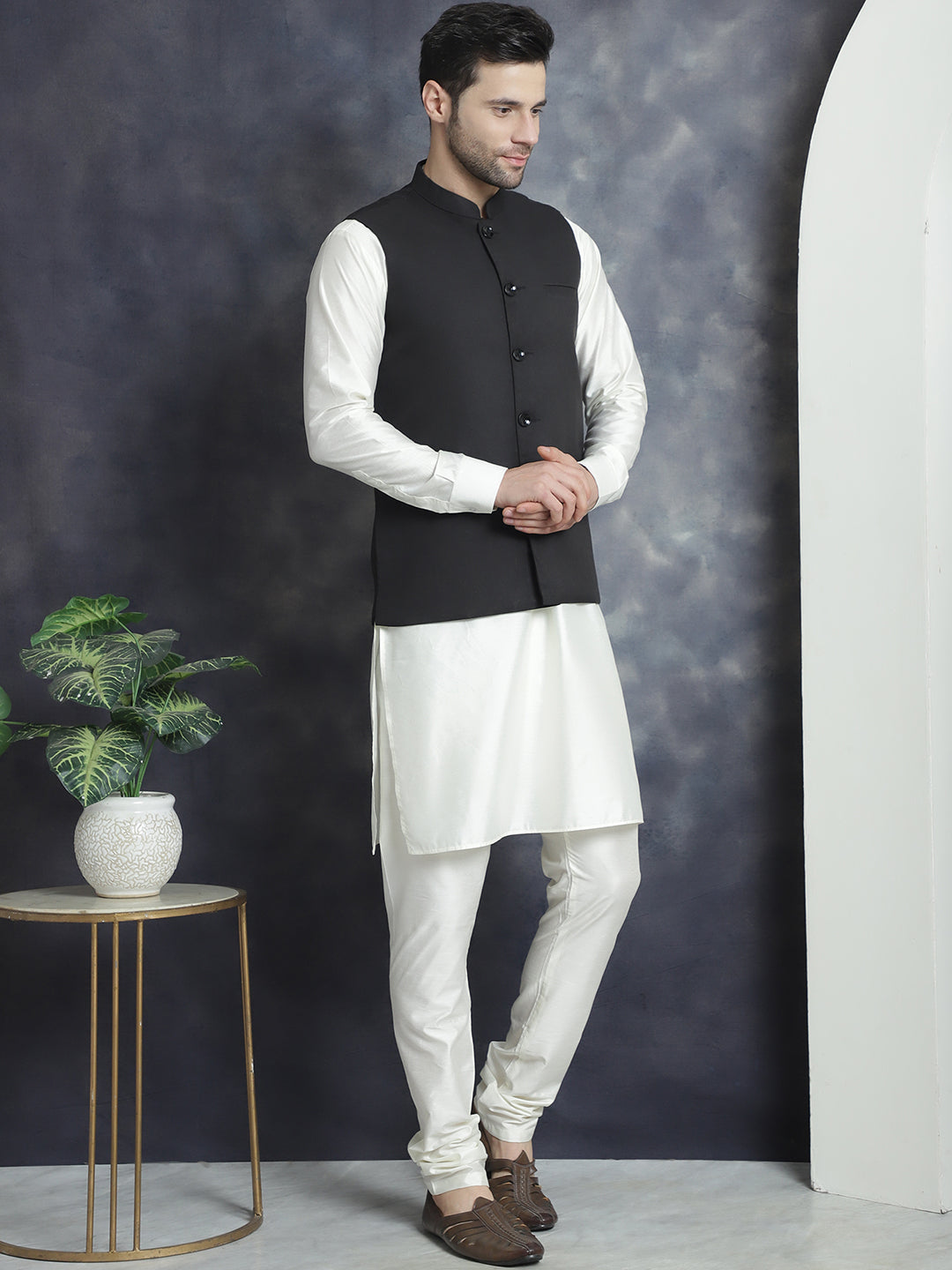 DesiQlo Men Solid Nehru Jacket and Kurta Pyjama Set - B - JOKPWC_592W_
