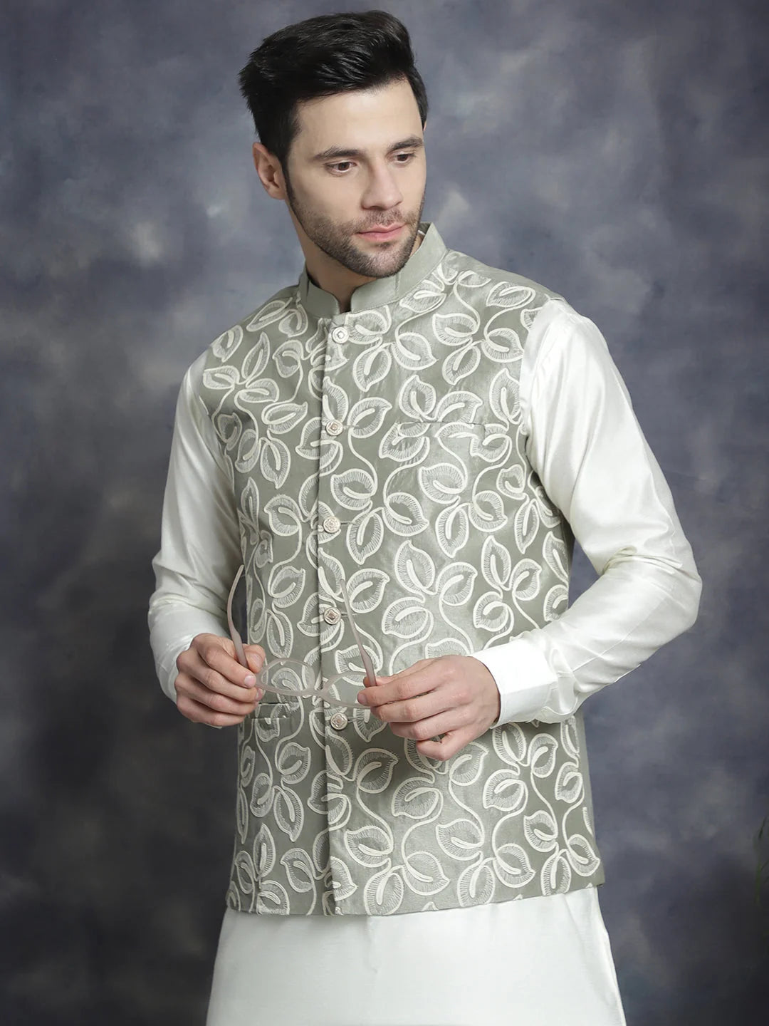 Men's Embroidered Nehru Jacket with Solid Kurta Pajama Set