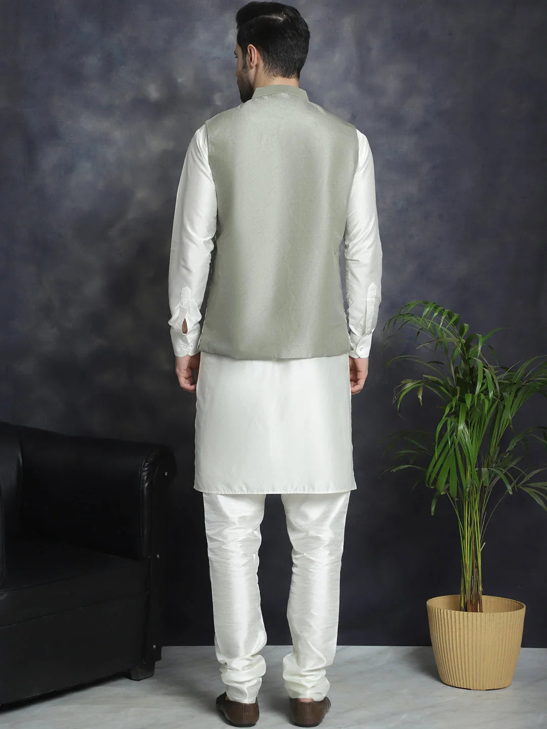 Men's Embroidered Nehru Jacket with Solid Kurta Pajama Set