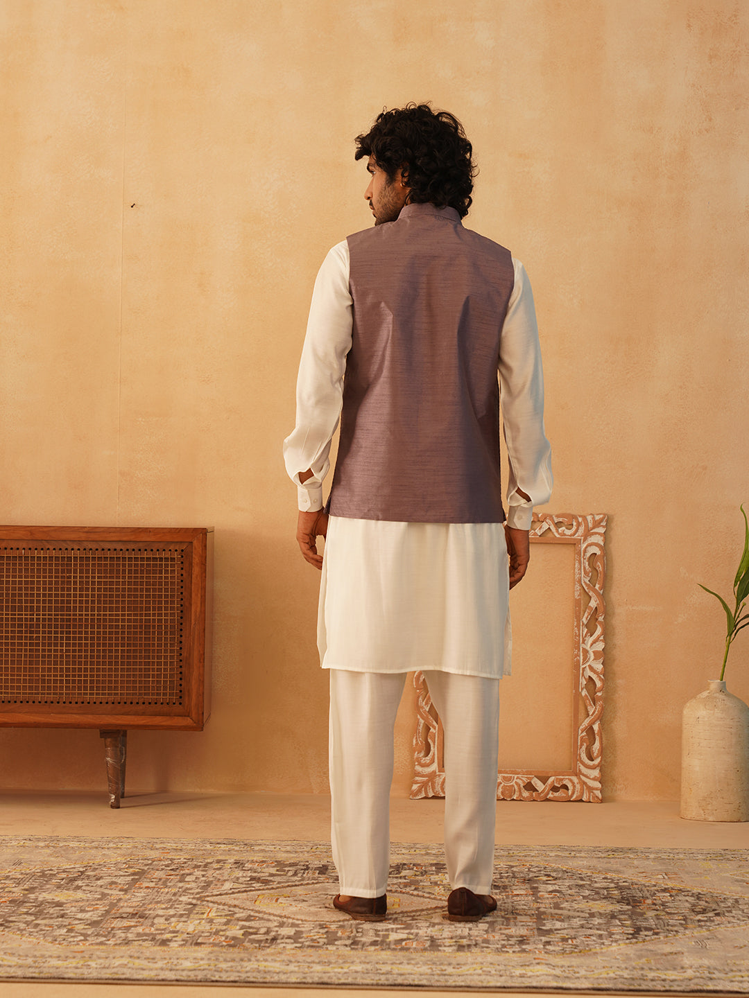 DesiQlo Men Embroidered Nehru Jacket and Kurta Pyjama S - JO purp 5