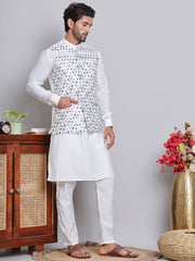 Embroidered Nehru Jacket With Solid Kurta Pyjama ( JOKPWC 592W 4121Blue )