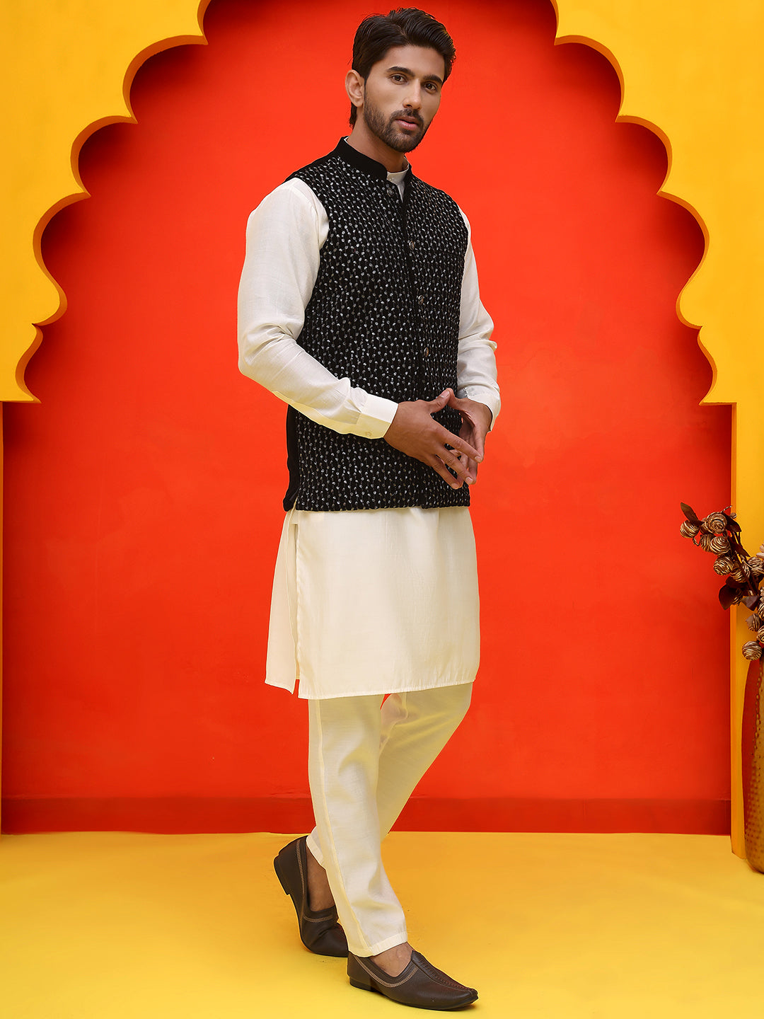 DesiQlo Men Embroidered Nehru Jacket and Kurta Pyjama S - JO 6bla 2