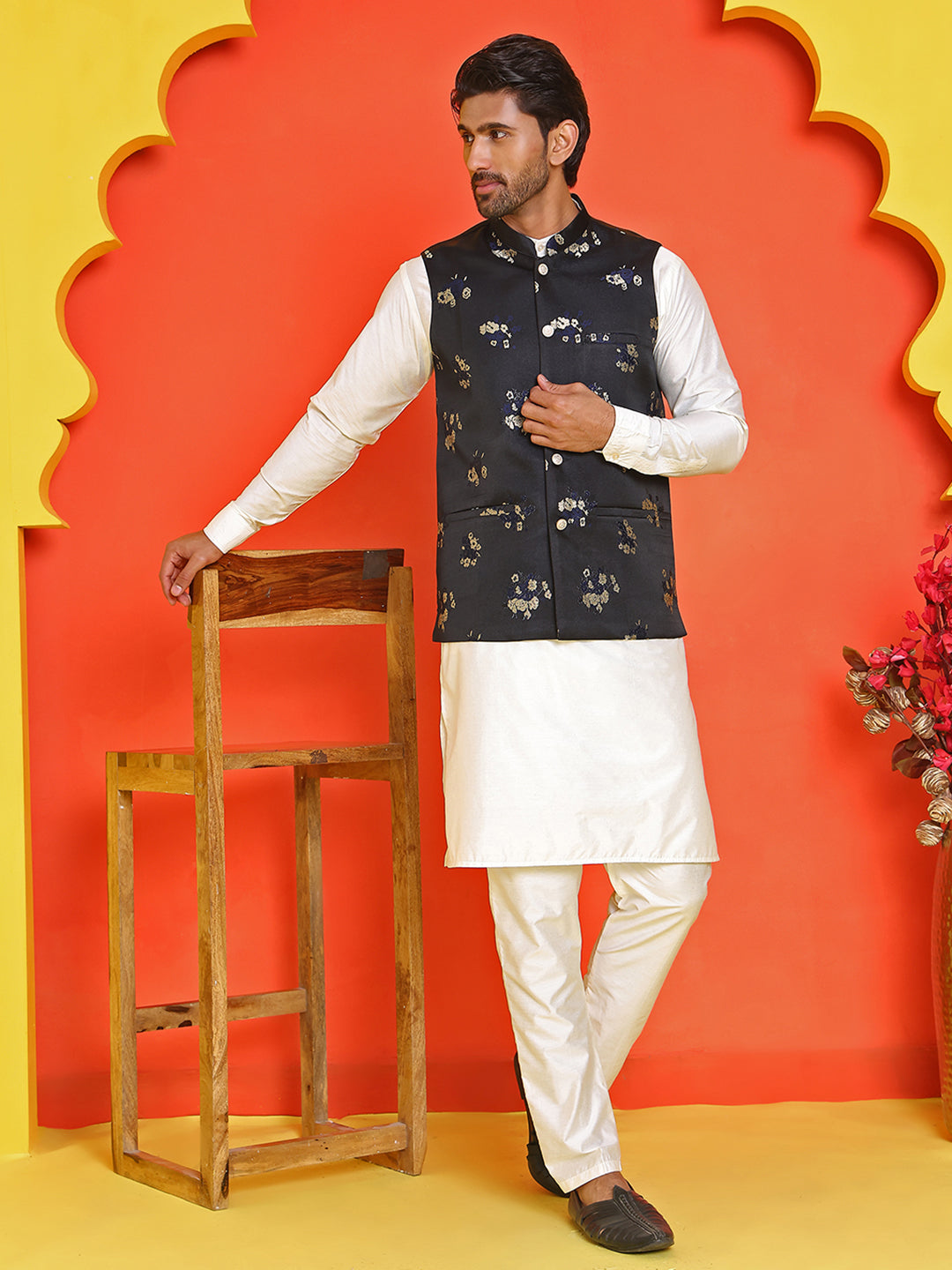 DesiQlo Men Self Design Nehru Jacket and Kurta Pyjama S - JOKPWC_592W_