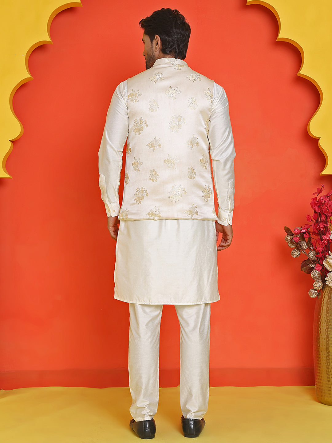 DesiQlo Men Self Design Nehru Jacket and Kurta Pyjama S - JO 0cream