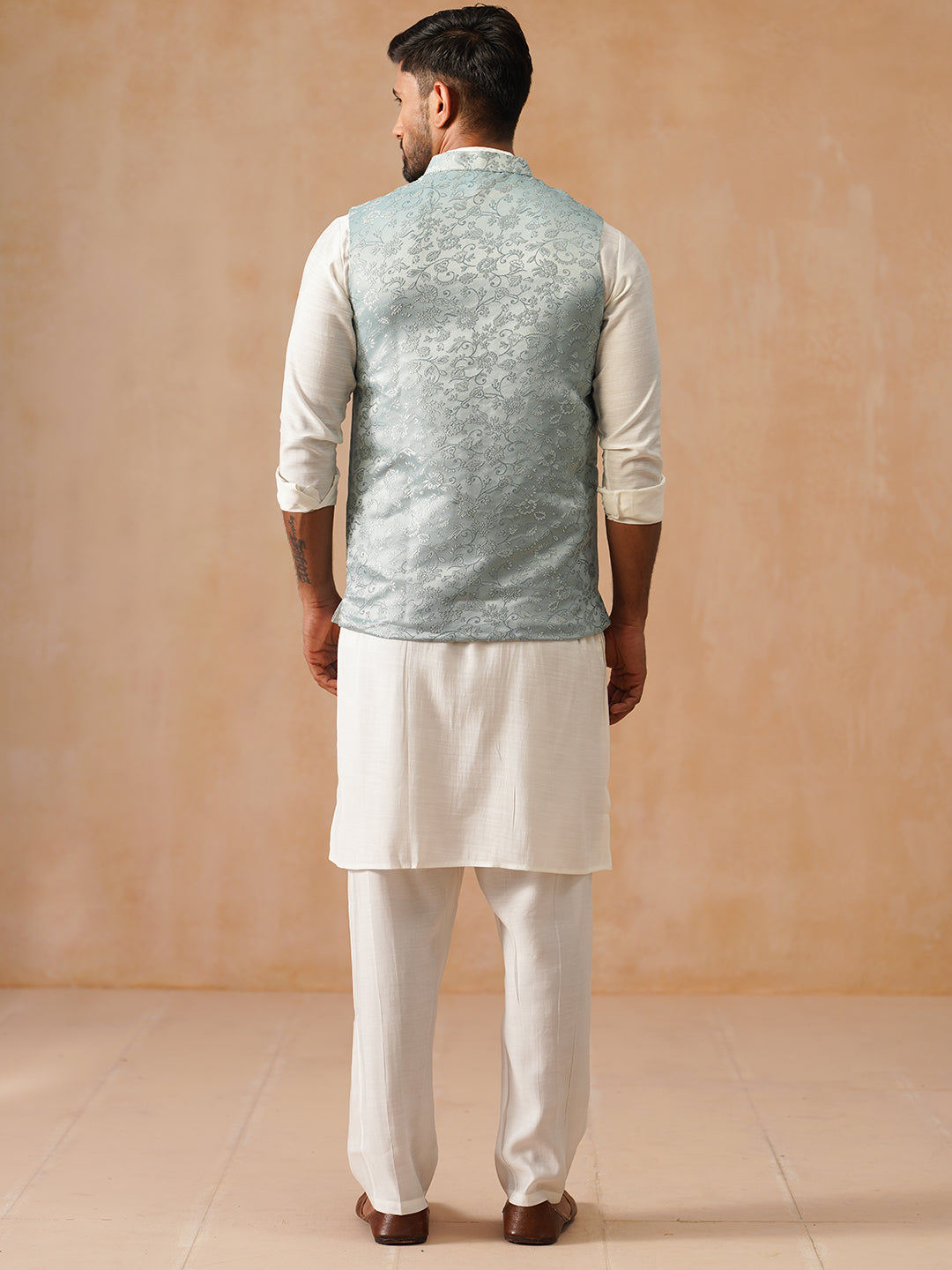 DesiQlo Men Woven Design Nehru Jacket and Kurta Pyjama  - JO 135sky