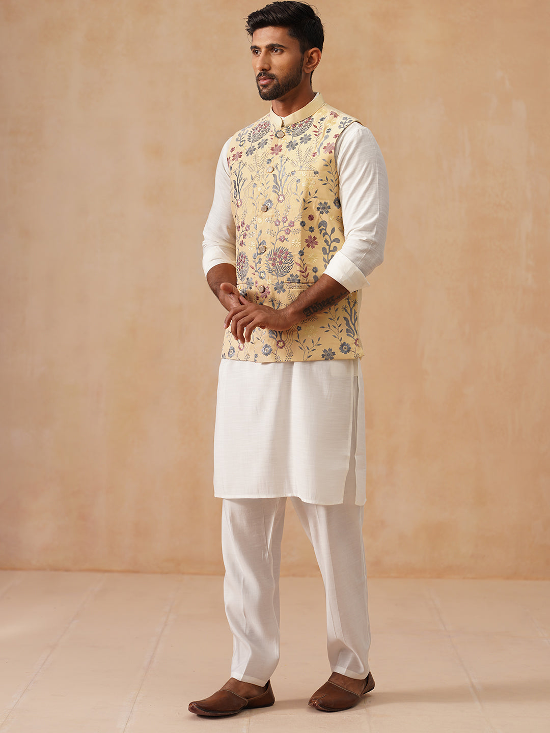 DesiQlo Men Embroidered Nehru Jacket and Kurta Pyjama S - JO yellow