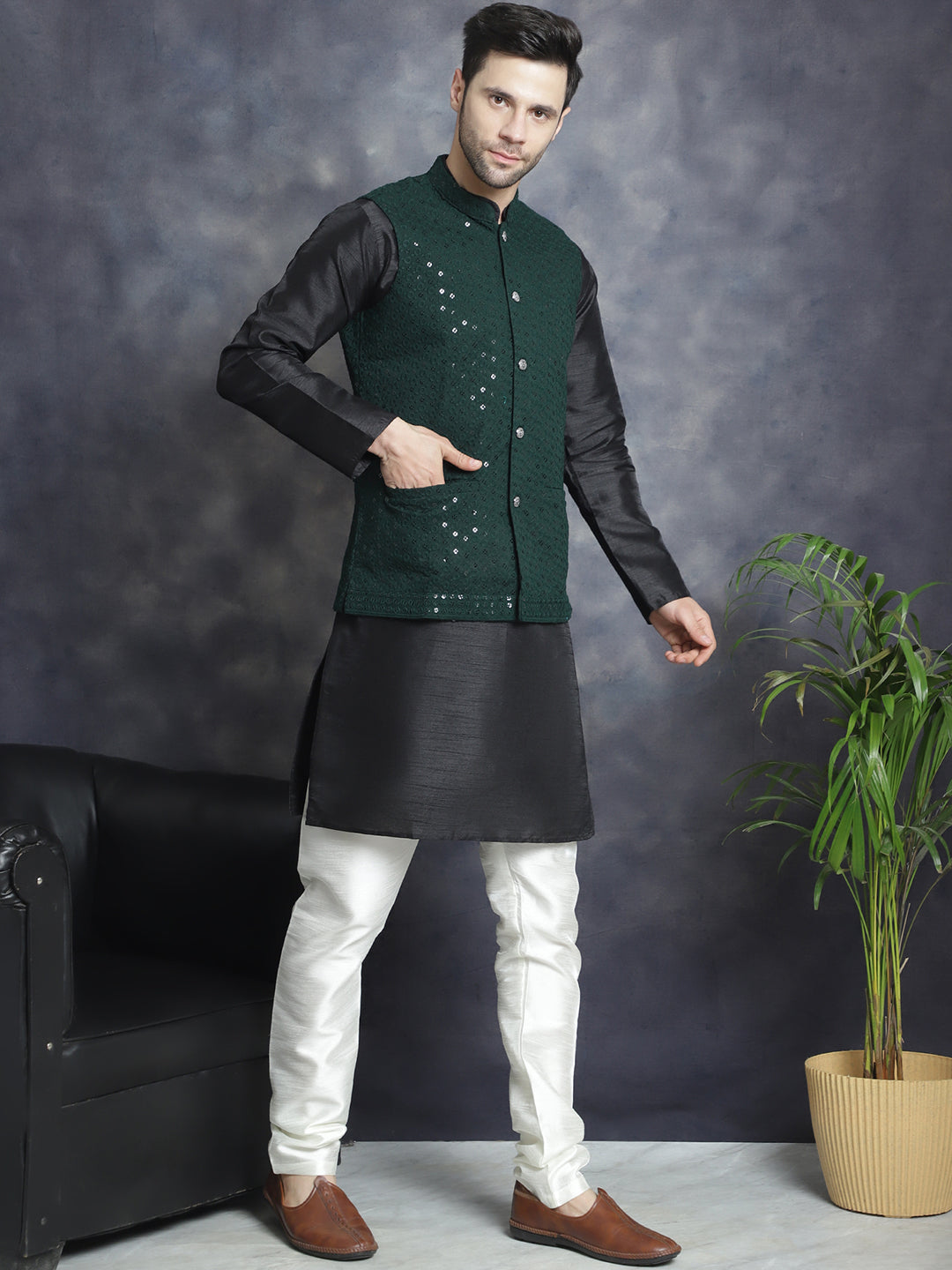 DesiQlo Men Embroidered Nehru Jacket and Kurta Pyjama S - JO 0olive