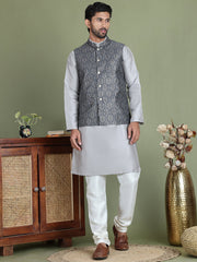 Men's Printed Nehru Jacket With Kurta Pyjama Set ( JOKPWC 636S 4084Charcoal )