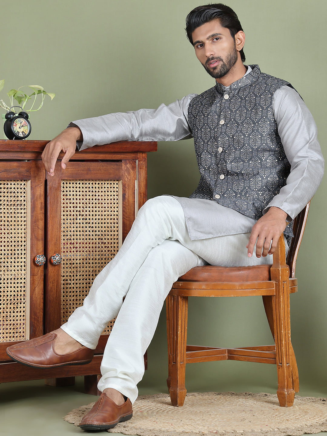 DesiQlo Men Printed Nehru Jacket and Kurta Pyjama Set - - JOKPWC_636S_