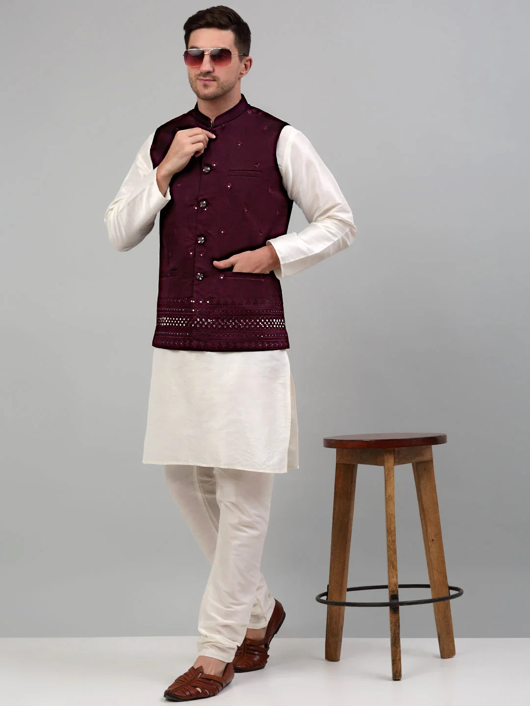 Stylish Mens Kurta Pajama Set with Embroidered Nehru Jacket